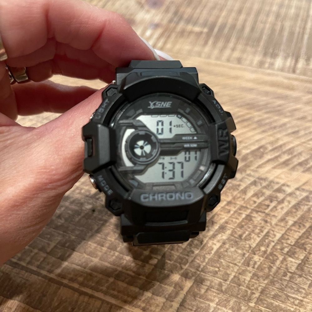 Black watch - Picture 5 of 8